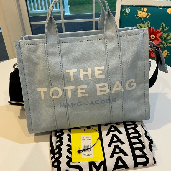 MARC JACOBS THE CANVAS MEDIUM TOTE BAG IN CLOUD BLUE  PERFECT CONDITION - Picture 11 of 15